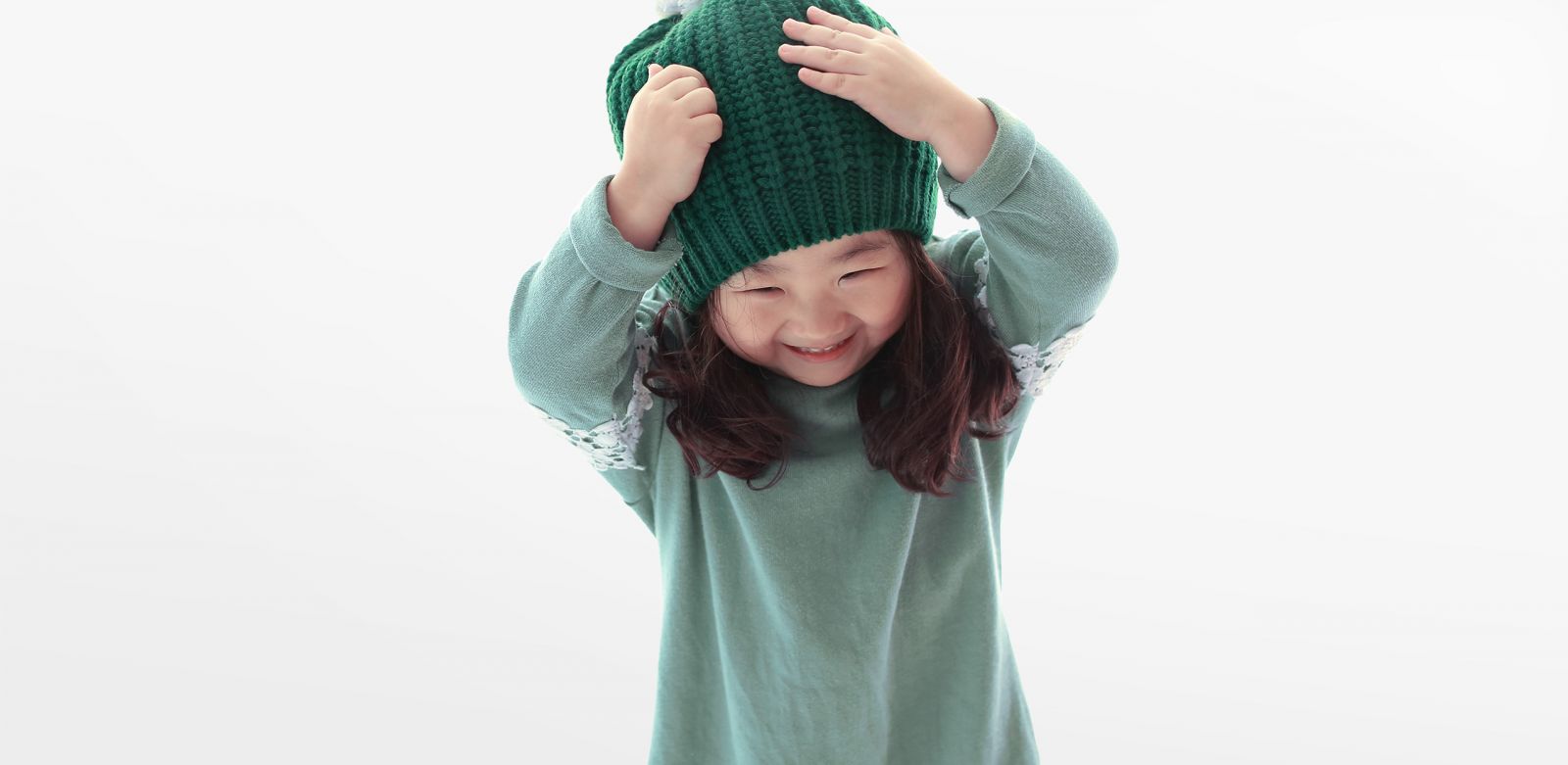 products post basic bobble hat intro landscape 4a917a22